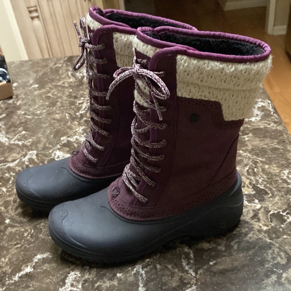 The North Face boots sz 9.5 purple